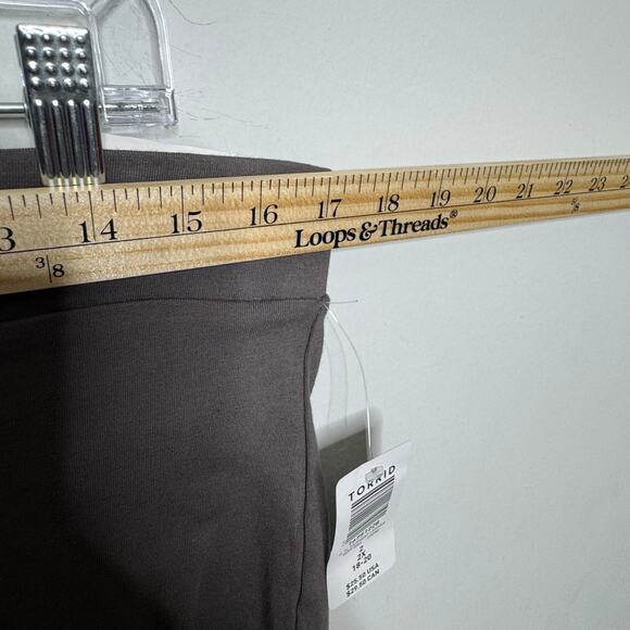 Torrid Pavement Leggings Women’s 2X 18/20 Gray Cotton Stretch NWT - Picture 6 of 10